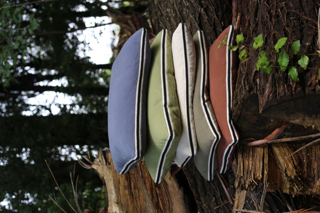 MM Linen | Linea Cushion 60 x 40cm | Leaf image 3